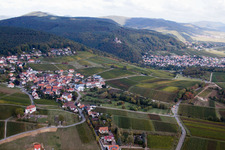 View of a winegrowing village from the southwest, showing St. Dionysius Chapel and cemetery. in the district Gleiszellen in Gleiszellen-Gleishorbach in the state Rhineland-Palatinate, Germany