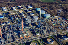Aerial photograpy of Mineral oil refinery Oberrhein and Peter Gross Umwelt GmbH & Co. KG in the district Knielingen in Karlsruhe in the state Baden-Wuerttemberg, Germany