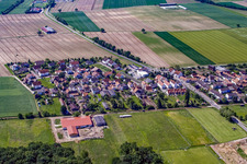 Bird's eye view of Brehmstr in the district Minderslachen in Kandel in the state Rhineland-Palatinate, Germany