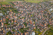 Oblique view of Town View of the streets and houses of the residential areas in the district Neuburgweier in Au am Rhein in the state Baden-Wurttemberg