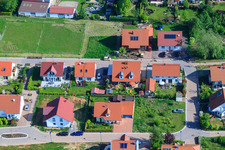 In the pea field in the district Mörzheim in Landau in der Pfalz in the state Rhineland-Palatinate, Germany seen from above