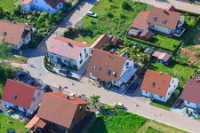 In the pea field in the district Mörzheim in Landau in der Pfalz in the state Rhineland-Palatinate, Germany seen from above