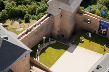 Aerial view of Château Mensberg, Expo. Nici St. Phalle in Manderen in the state Moselle, France