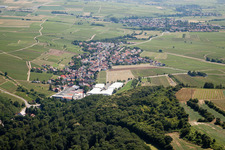From the west in Kleinkarlbach in the state Rhineland-Palatinate, Germany