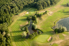Golf Club Soufflenheim Baden-Baden in Soufflenheim in the state Bas-Rhin, France seen from above