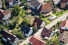 Varnhalt, Gartenstr in the district Gallenbach in Baden-Baden in the state Baden-Wuerttemberg, Germany from the plane