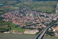 From the northeast in the district Maximiliansau in Wörth am Rhein in the state Rhineland-Palatinate, Germany