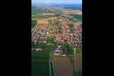 Aerial view of View of the town from the west in Essingen in the state Rhineland-Palatinate, Germany