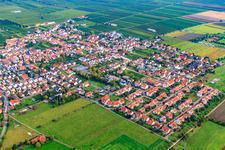 Village view from the southwest in Niederkirchen bei Deidesheim in the state Rhineland-Palatinate, Germany