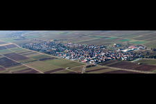 Panorama in the district Niederhochstadt in Hochstadt in the state Rhineland-Palatinate, Germany