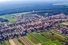 From the northeast in Hatzenbühl in the state Rhineland-Palatinate, Germany