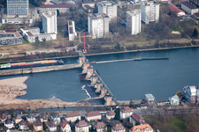 Weir bridge over the Neckar in the district Bergheim in Heidelberg in the state Baden-Wuerttemberg, Germany