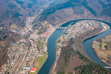 Aerial view of In the Neckar loop in the district Ersheim in Hirschhorn in the state Hesse, Germany