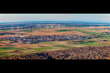 Village view in Viehstrich from the southeast in Minfeld in the state Rhineland-Palatinate, Germany