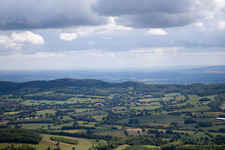 Jürgen flies ahead because my GPS has no power in the district Durlow Common in Putley in the state England, Great Britain