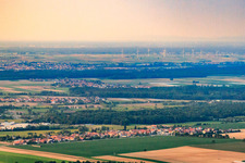 Village view from the southwest in the district Minderslachen in Kandel in the state Rhineland-Palatinate, Germany