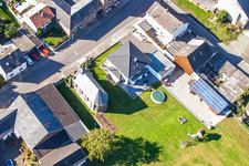 Between Dom-Esch and Ollheim in the district Ollheim in Swisttal in the state North Rhine-Westphalia, Germany