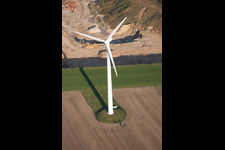 Wind turbine in the west in the district Holzweiler in Erkelenz in the state North Rhine-Westphalia, Germany
