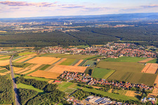 Oblique view of Village view from the north in the district Minderslachen in Kandel in the state Rhineland-Palatinate, Germany
