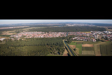 Panoramic perspective Town View of the streets and houses of the residential areas in the district Neudorf in Graben-Neudorf in the state Baden-Wurttemberg, Germany