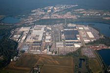 Aerial view of Daimler from the East in the district Maximiliansau in Wörth am Rhein in the state Rhineland-Palatinate, Germany
