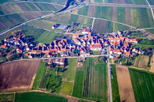 Village from the south in the district Oberhofen in Pleisweiler-Oberhofen in the state Rhineland-Palatinate, Germany