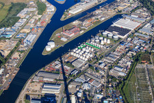 Oiltanking Deutschland GmbH & Co. KG in Karlsruhe's Rhine port in the district Mühlburg in Karlsruhe in the state Baden-Wuerttemberg, Germany