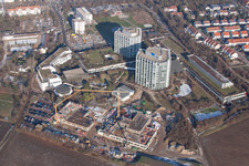 Hospital grounds of the Clinic BG Klinik Ludwigshafen in Ludwigshafen am Rhein in the state Rhineland-Palatinate seen from above