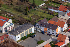 Aerial view of Primary school gymnasium on Raiffeisenstr in Minfeld in the state Rhineland-Palatinate, Germany