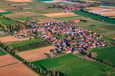 Village between fields from the northwest in Großfischlingen in the state Rhineland-Palatinate, Germany