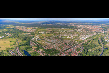 City panorama from the west with Südtangente (B10) and Siemens AG, production and development site Karlsruhe and L'OREAL Produktion Deutschland GmbH & Co. KG in the district Nordweststadt in Karlsruhe in the state Baden-Wuerttemberg, Germany