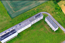 Bordering in the district Schneidlingen in Hecklingen in the state Saxony-Anhalt, Germany