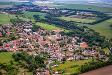 From the northwest in the district Hausneindorf in Selke-Aue in the state Saxony-Anhalt, Germany