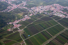 Bird's eye view of District Diedesfeld in Neustadt an der Weinstraße in the state Rhineland-Palatinate, Germany