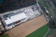 Mixed concrete and building materials factory of Betonfertigteilewerk Linkenheim GmbH & Co. KG in Linkenheim-Hochstetten in the state Baden-Wurttemberg from above