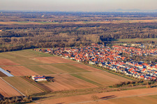 Steegmüller Strawberry Garden in Offenbach an der Queich in the state Rhineland-Palatinate, Germany