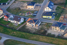 Aerial view of Falkenweg x Forstlandallee in Jockgrim in the state Rhineland-Palatinate, Germany