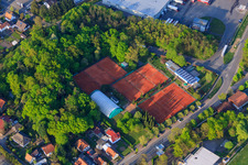Tennis courts on St. Christopher Street with Thai Restaurant Isan-Pha-Ruay in Herxheim bei Landau in the state Rhineland-Palatinate, Germany