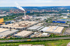 Aerial photograpy of Hafenstraße / Röntgenstraße industrial area beyond the A70 with ZF Friedrichshafen South plant in the district Oberndorf in Schweinfurt in the state Bavaria, Germany
