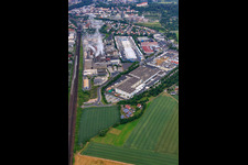 Aerial photograpy of Hermann-Muth-Straße industrial area from the north with ZUFALL logistics group - branch Fulda, Papierfabrik Adolf Jass GmbH & Co KG and tegut... gute Lebensmittel GmbH & Co. KG in Fulda in the state Hesse, Germany
