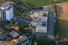 Oblique view of Hospital grounds of the Clinic BG Klinik Ludwigshafen in the district Oggersheim in Ludwigshafen am Rhein in the state Rhineland-Palatinate, Germany