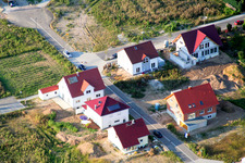 New development area Am Höhenweg in Kandel in the state Rhineland-Palatinate, Germany from the drone perspective