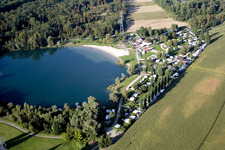 Aerial view of Caravan and tents - campsite - and tent site Camping Plage du Staedly in Rœschwoog in the state Bas-Rhin, France