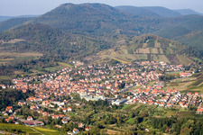 Bird's eye view of Winterly Town View of the streets and houses of the residential areas in Albersweiler in the state Rhineland-Palatinate