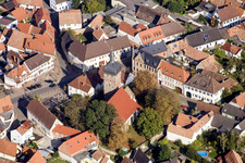 Oblique view of Town View of the streets and houses of the residential areas in Billigheim-Ingenheim in the state Rhineland-Palatinate