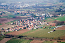 Village from the southeast in the district Mörlheim in Landau in der Pfalz in the state Rhineland-Palatinate, Germany