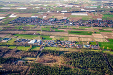 Commercial area Auf d. Weide in the district Niederlustadt in Lustadt in the state Rhineland-Palatinate, Germany