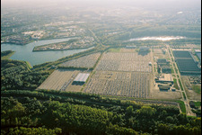 Daimler / Mercedes Benz GLC on the island of Green in Germersheim in the state Rhineland-Palatinate, Germany from above