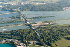 Lock near Freistett in Gambsheim in the state Bas-Rhin, France